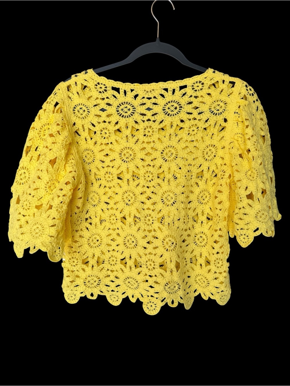 Solitaire Yellow Crochet Lace Short Sleeve Top Size XS - Picture 3 of 6